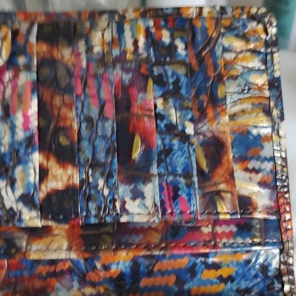 Brahmin Wallet - Picture 10 of 10